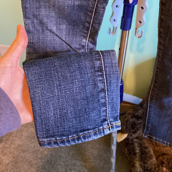 Levi’s Women’s W28 L30 721 High Rise Skinny Jean EUC - Picture 3 of 7